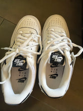 Load image into Gallery viewer, 5.5 NIKE White Sneakers