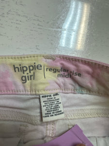 6 Hippie Girl Shorts