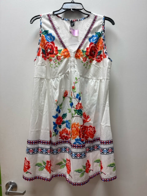 Size XL Shein White Knit Floral Dress