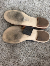 Load image into Gallery viewer, Michael Kors Brown Design Sandals
