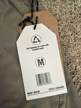 Load image into Gallery viewer, Size M Avalanche Brown Shorts
