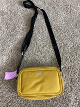 Load image into Gallery viewer, Lululemon Purse
