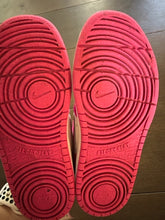 Load image into Gallery viewer, 11 NIKE Shoes/Boots
