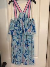 Load image into Gallery viewer, Size XL Lilly pulitzer Blue Floral Dress
