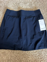 Load image into Gallery viewer, Size 8 Athleta Navy Solid Skort

