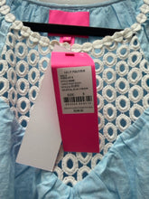 Load image into Gallery viewer, Size 6 Lilly pulitzer Blue Linen Dress
