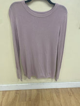 Load image into Gallery viewer, Size L Lululemon Purple Sweater
