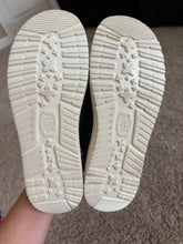 Load image into Gallery viewer, 6 Hey DUDE Blue Design Casual Shoes
