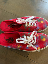 Load image into Gallery viewer, 7.5 Vans Red Design Sneakers
