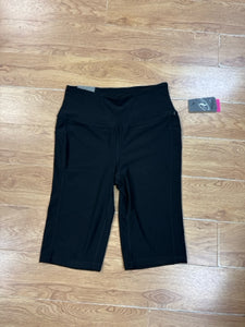 Size M NYL Black Solid Workout