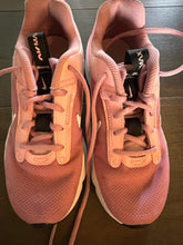 Load image into Gallery viewer, 4 NIKE Shoes/Boots
