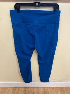 Size 14 Lululemon Royal Blue Solid Workout