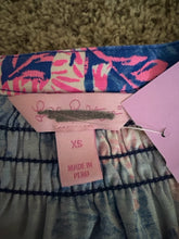 Load image into Gallery viewer, Size XS Lilly pulitzer Blue Animal Print Dress
