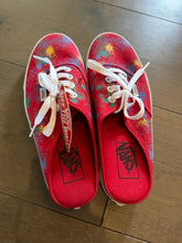 Load image into Gallery viewer, 7.5 Vans Red Design Sneakers
