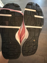 Load image into Gallery viewer, 4 NIKE Shoes/Boots
