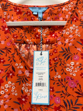 Load image into Gallery viewer, Size M Draper James Orange Floral Casual Top
