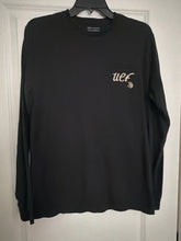 Load image into Gallery viewer, Size M champion Black Shirt
