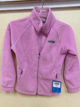 Load image into Gallery viewer, 10 Columbia 12 Sweater
