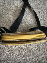 Load image into Gallery viewer, Lululemon Purse
