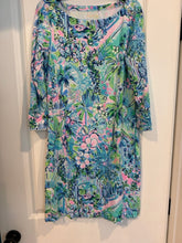 Load image into Gallery viewer, Size S Lilly pulitzer Blue Tropical Dress
