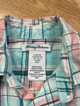 Load image into Gallery viewer, 7 Tommy Bahama 8 Shirt
