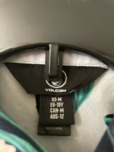 Load image into Gallery viewer, 10 Volcom Shirt
